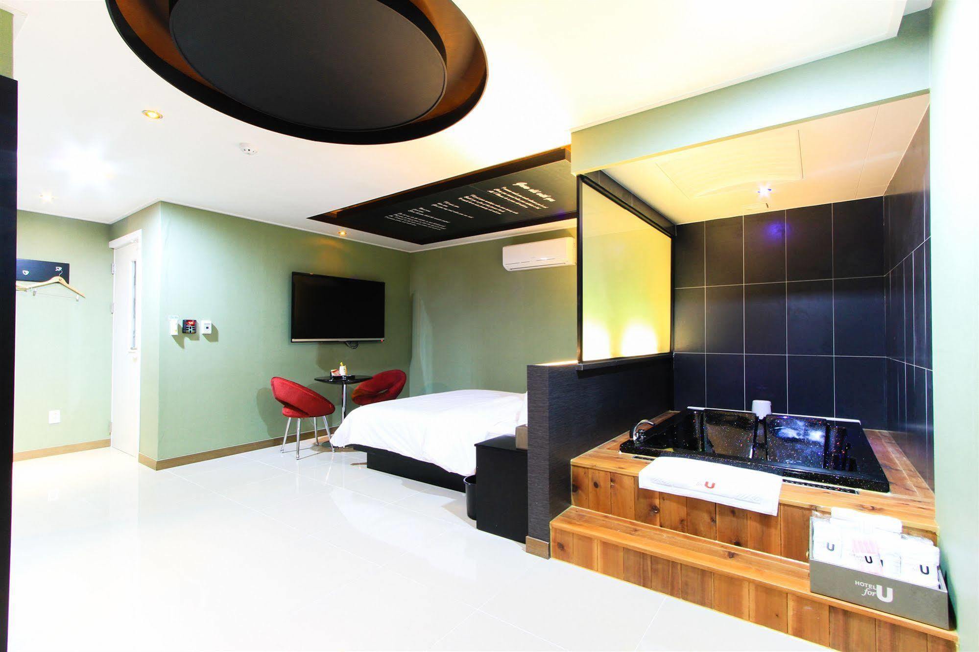 Haeundae Foru Hotel Busan Bagian luar foto