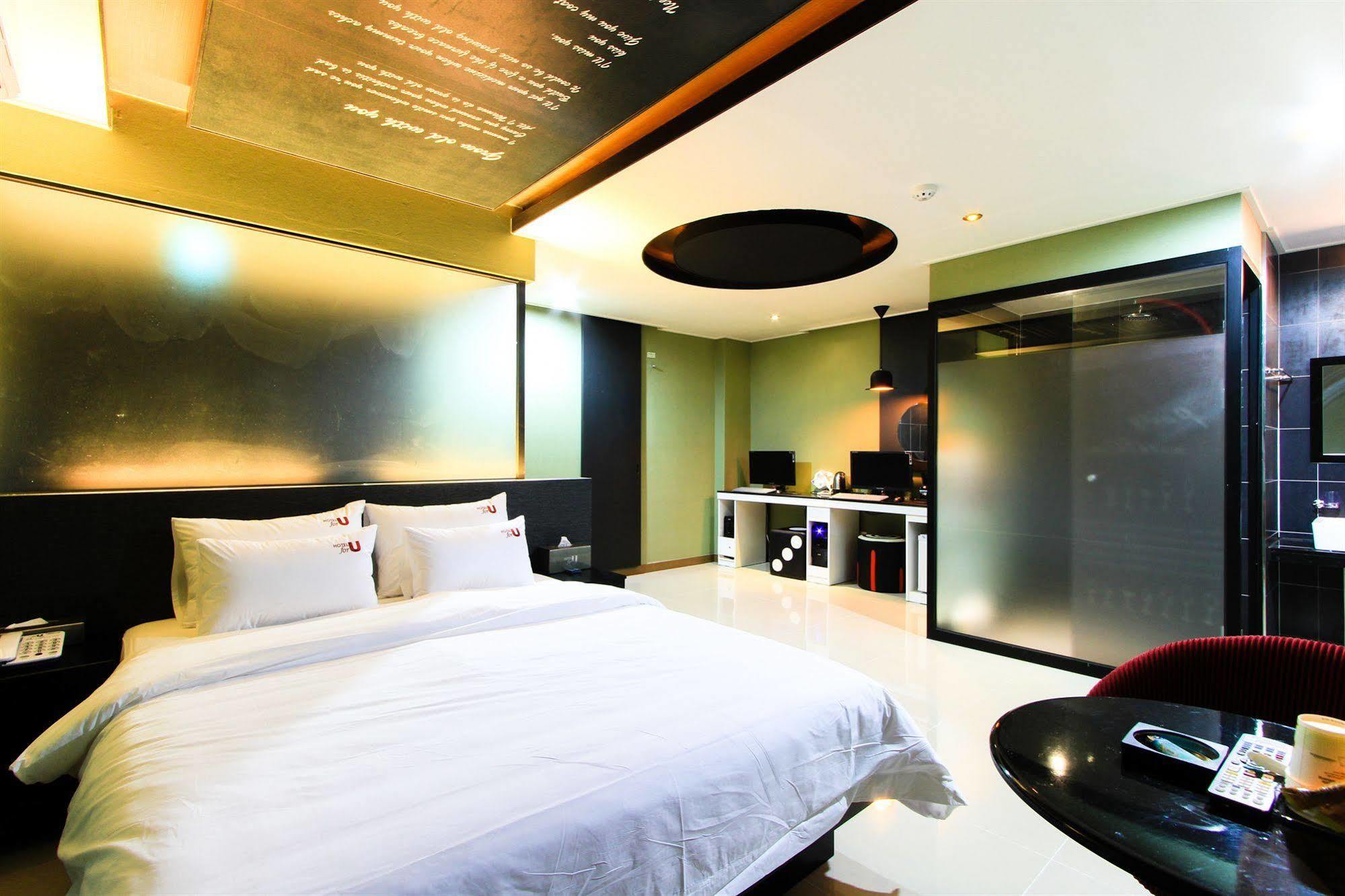 Haeundae Foru Hotel Busan Bagian luar foto